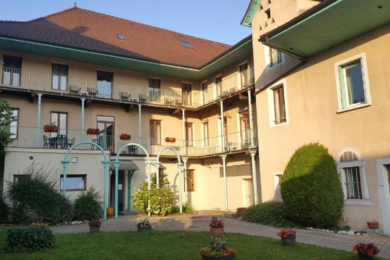 Hotel De Geneve Et Restaurant , Faverges-Seythenex Ngoại thất bức ảnh