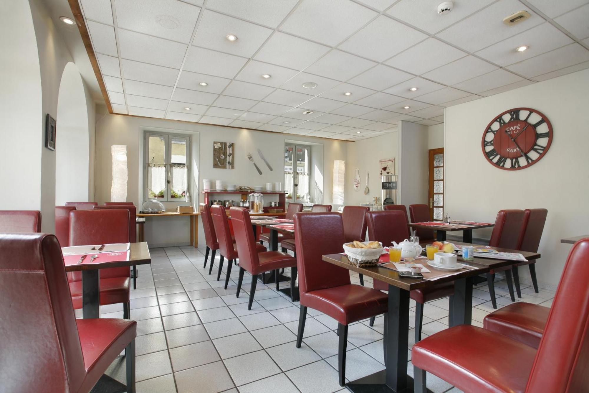 Hotel De Geneve Et Restaurant , Faverges-Seythenex Ngoại thất bức ảnh